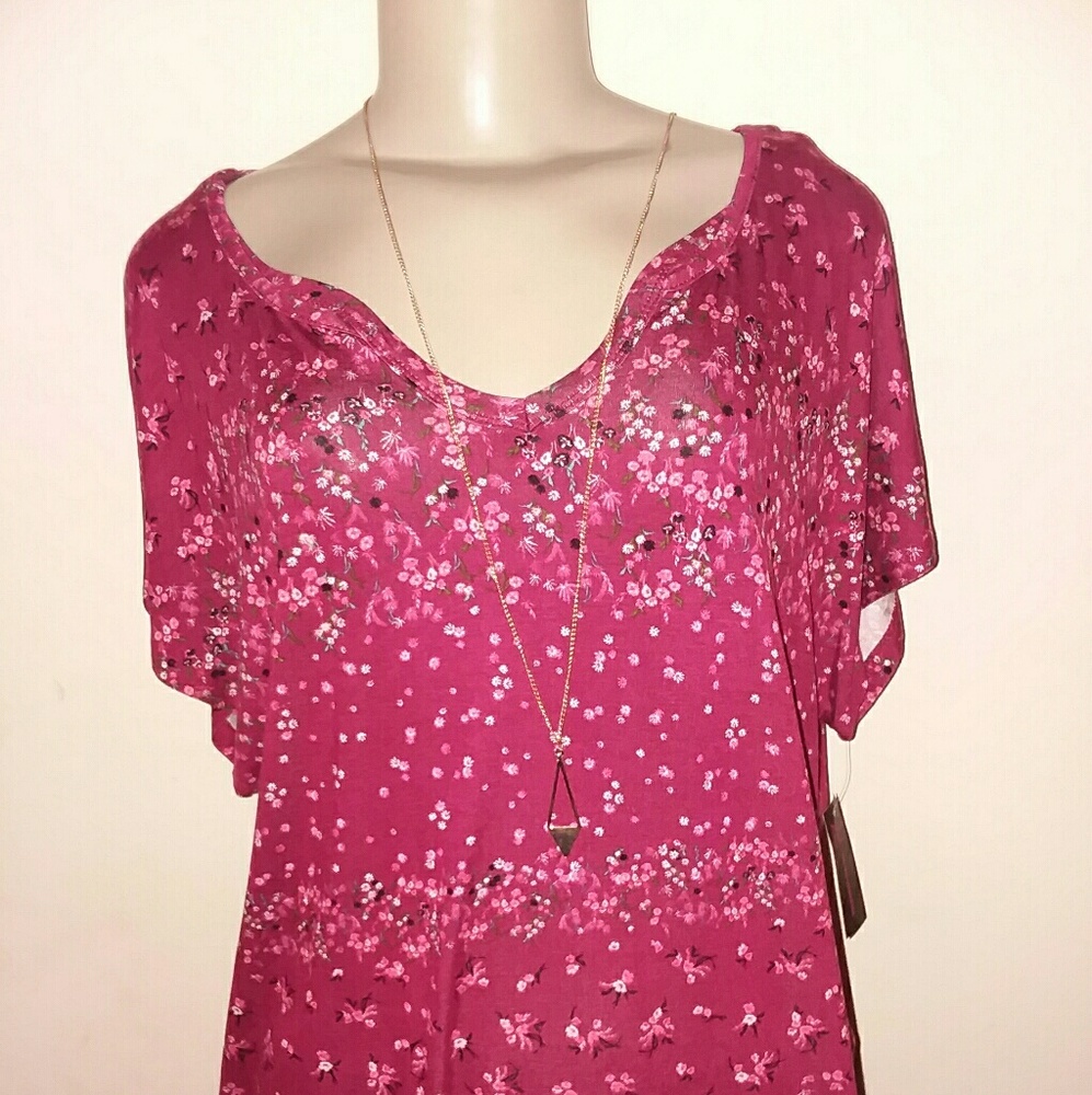 No Boundaries Shirt Rose W/Jewlery Optional wears